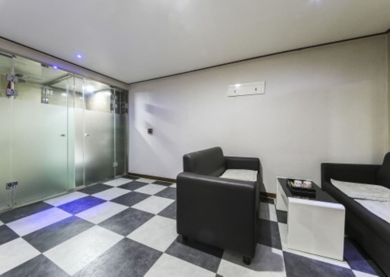 M Hotel
