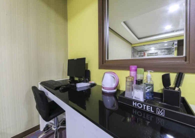 M Hotel