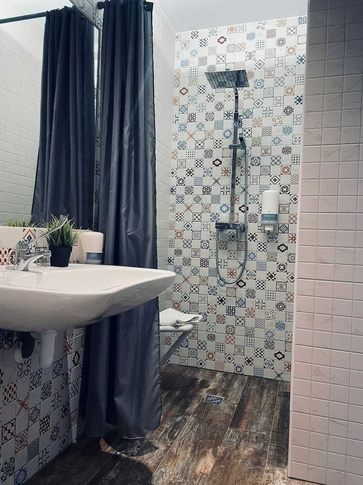 Hotel Qb Almagro Centro