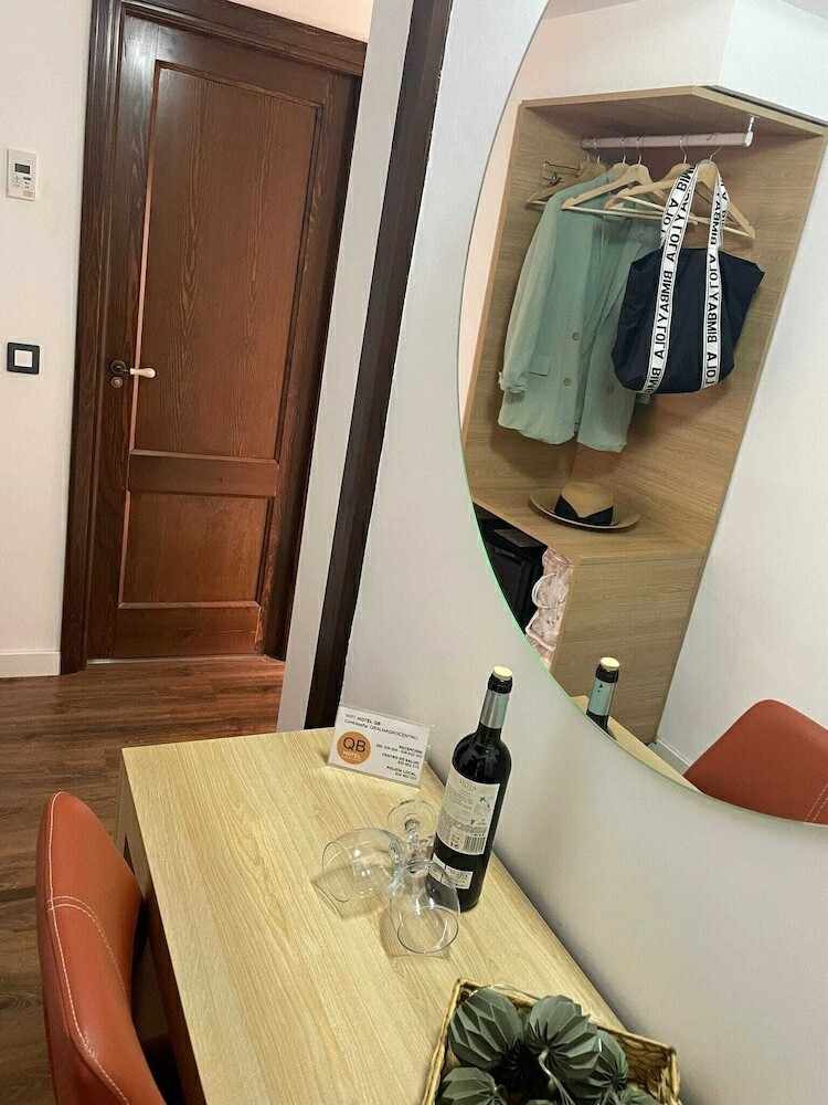 Hotel Qb Almagro Centro