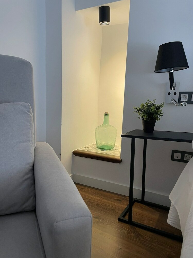 Hotel Qb Almagro Centro