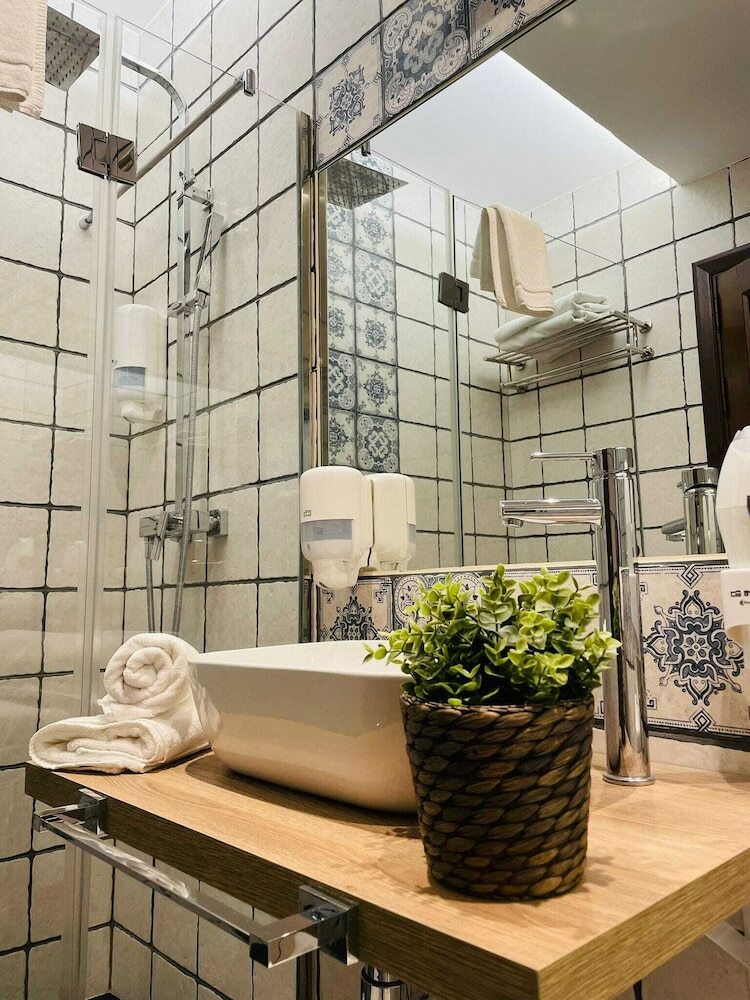 Hotel Qb Almagro Centro