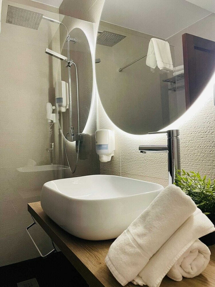 Hotel Qb Almagro Centro