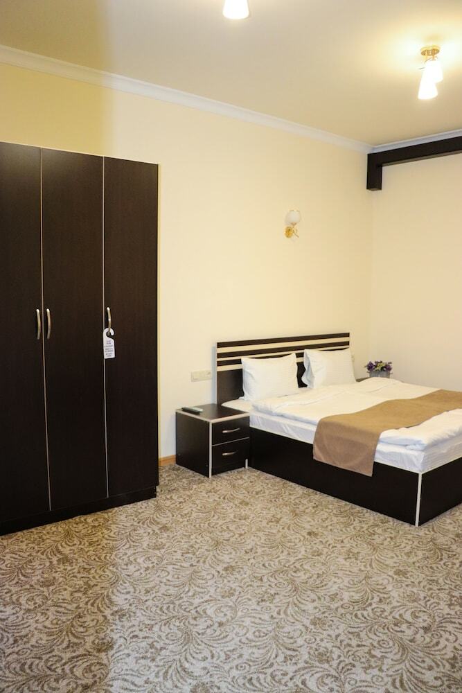Yerevan Centre Hotel