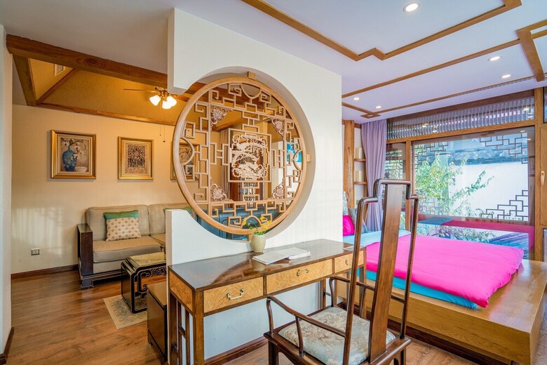 Hotel Li Jiang Tang Feng Yard No.4