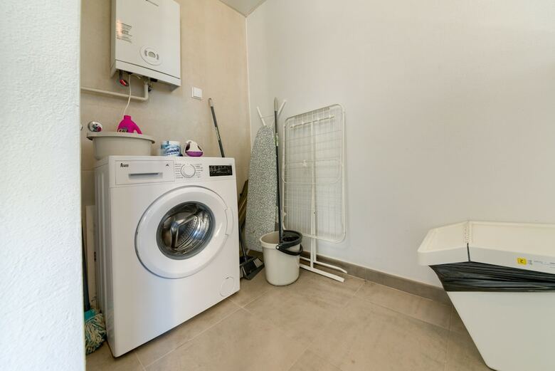 Apartamentos Holidays2 Malaga Ciza�a