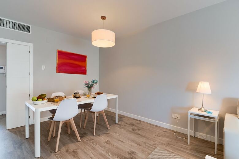 Apartamentos Holidays2 Malaga Ciza�a