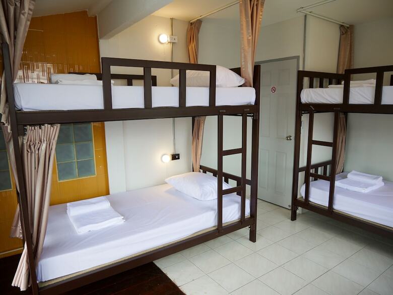 Hostal Bed De Bell Hostel