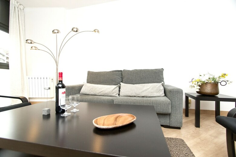 Apartamentos Rentbcn Arc de Triomf