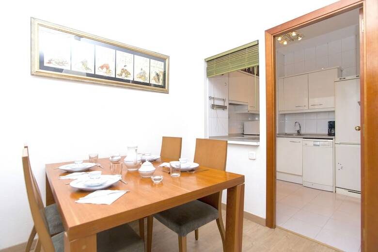 Apartamentos Rentbcn Arc de Triomf