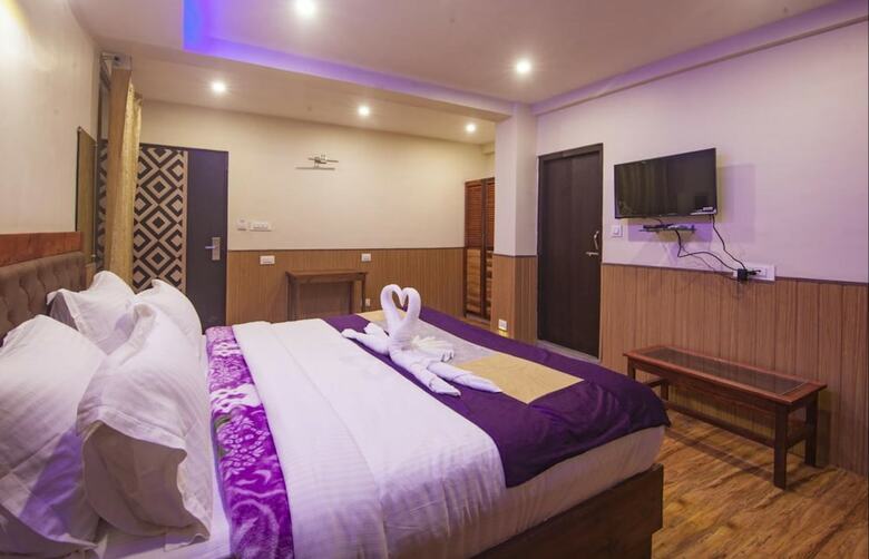 Golden Imperial Hotel & Spa