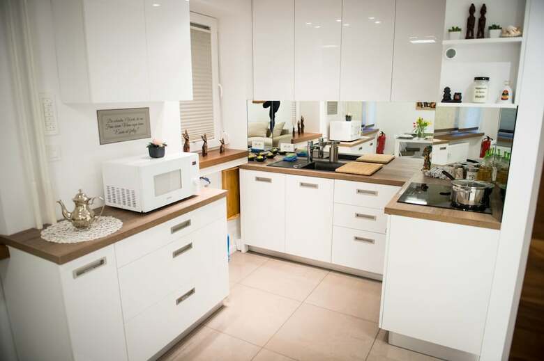 Apartamentos First Floor Flat - Adults Only