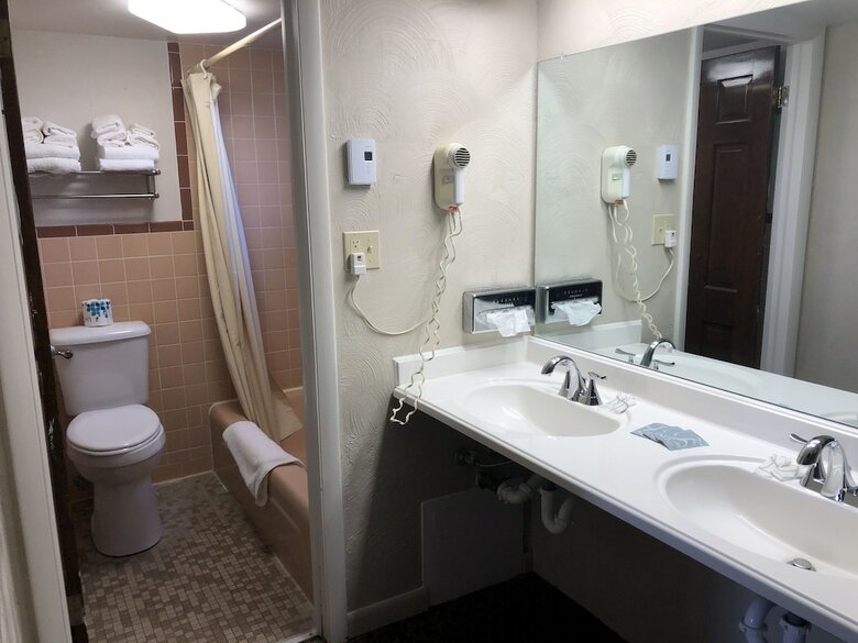 Hotel Dunes Inn