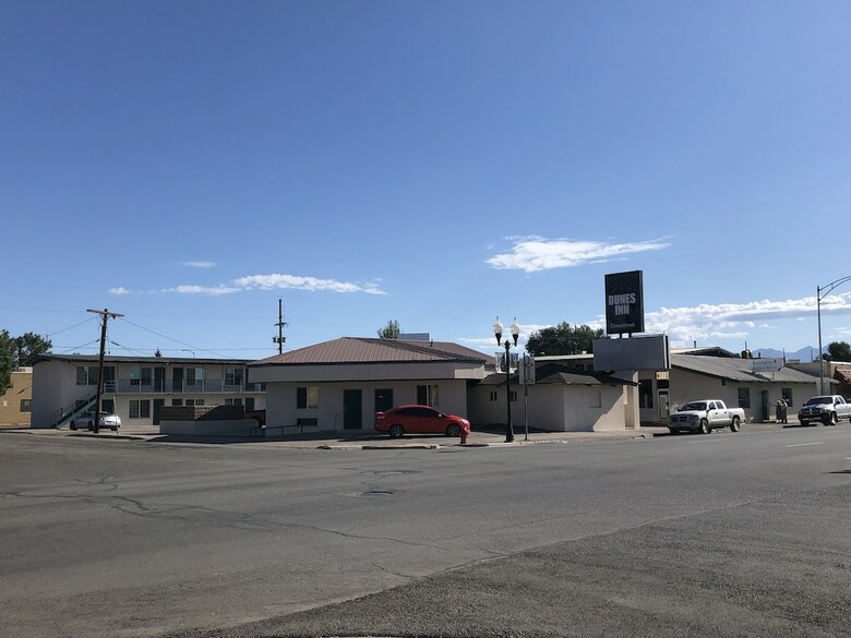 Hotel Dunes Inn