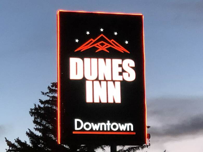 Hotel Dunes Inn