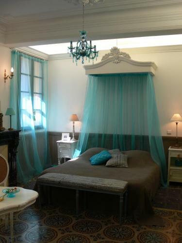 Bed & Breakfast Maison D'h�te La Tourette