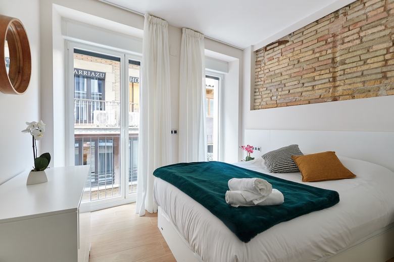 Apartamentos Tuapartamento - Plaza Del Castillo 29 1