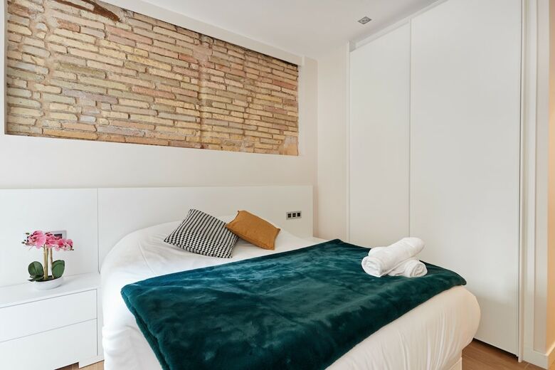 Apartamentos Tuapartamento - Plaza Del Castillo 29 1