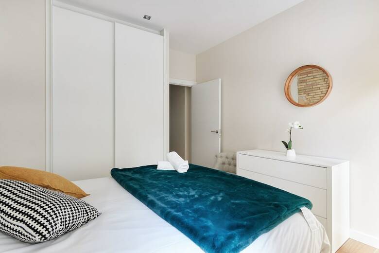 Apartamentos Tuapartamento - Plaza Del Castillo 29 1