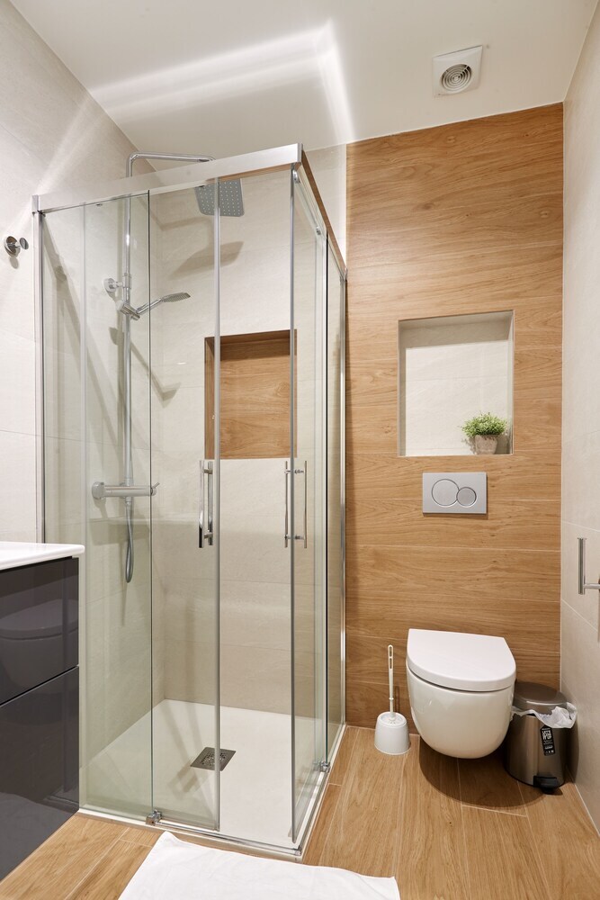 Apartamentos Tuapartamento - Plaza Del Castillo 29 1