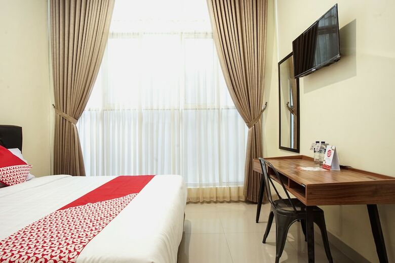 Hostal Oyo 1241 Eirini Family Homestay