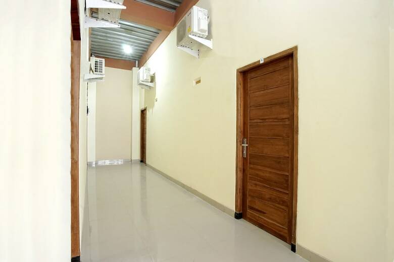 Hostal Oyo 1241 Eirini Family Homestay