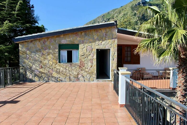 Agroturismo Casa Siciliana Altarbiah