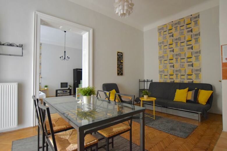 Standard Apartment By Hi5 - Chainbridge