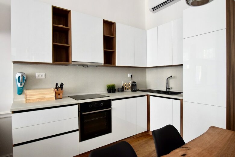 Luxury Apartment By Hi5 - Zichy Suites