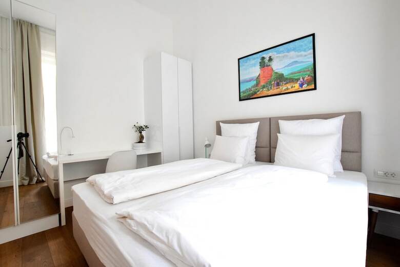 Luxury Apartment By Hi5 - Zichy Suites