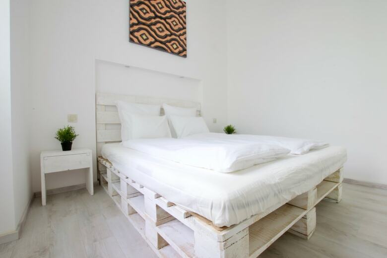 Standard Apartment By Hi5 - Wessel�nyi 8.