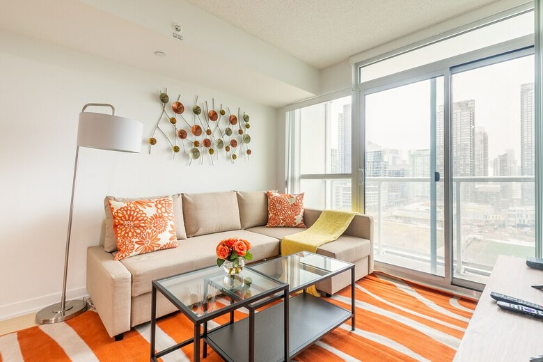 Simply Comfort Stunning Downtown Condos