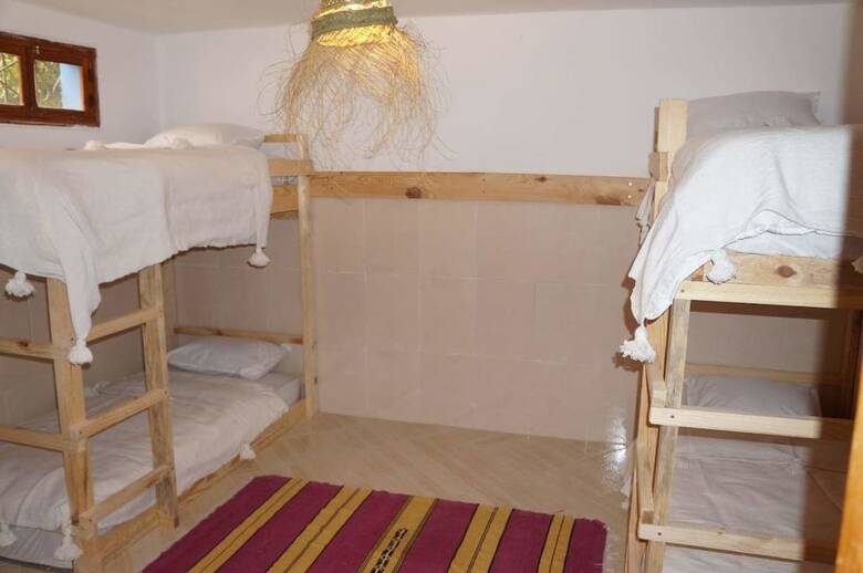 Hostal Kiwi Surf Hostel