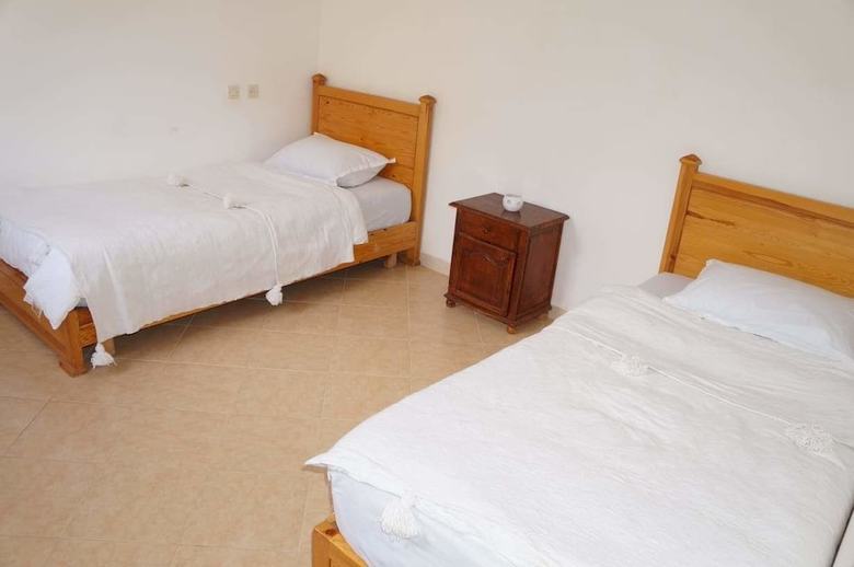 Hostal Kiwi Surf Hostel