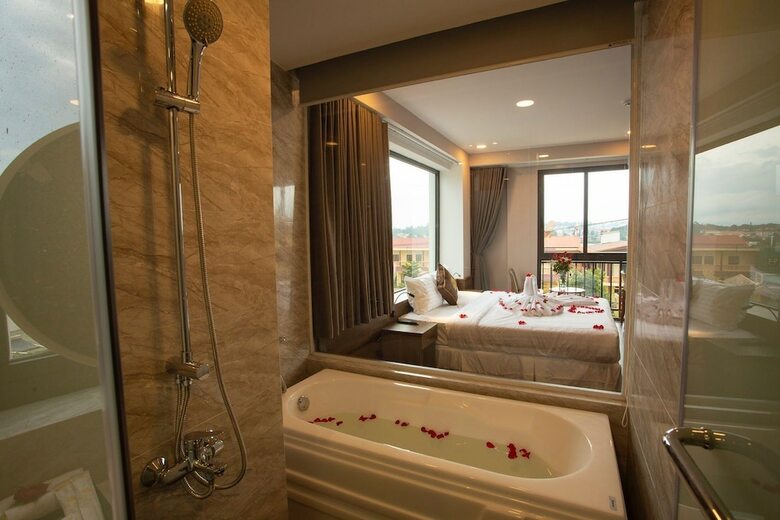 Hotel Daisy Gold Dalat