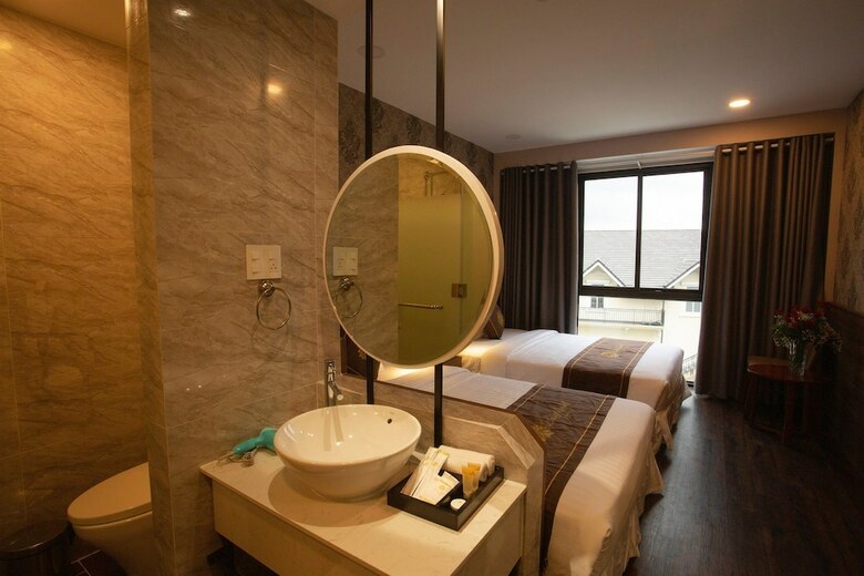 Hotel Daisy Gold Dalat