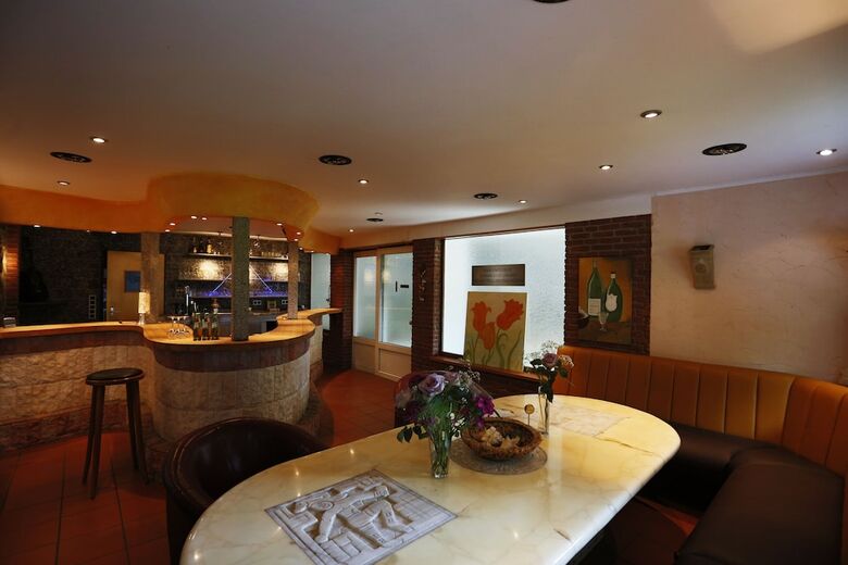 Hotel Corner's Inn - Schlaf'gut In Wallmerod