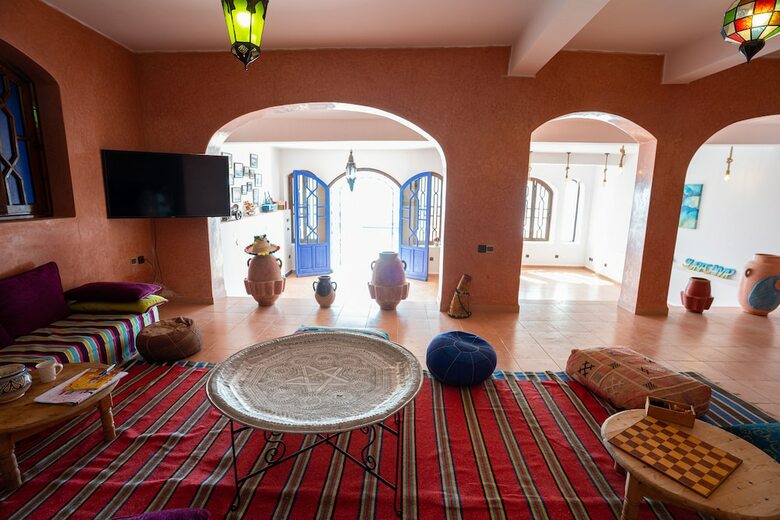 Hostal Oceana Surf Camp - Hostel