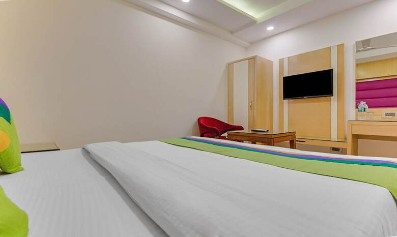Treebo Trend Hotel Mohit