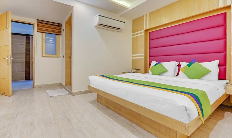 Treebo Trend Hotel Mohit