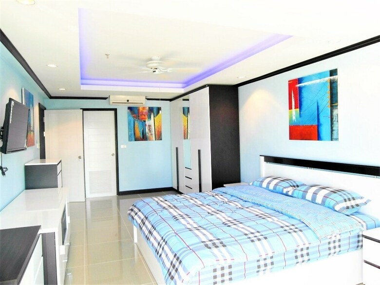 Apartamentos Sea View At Jomtien Beach