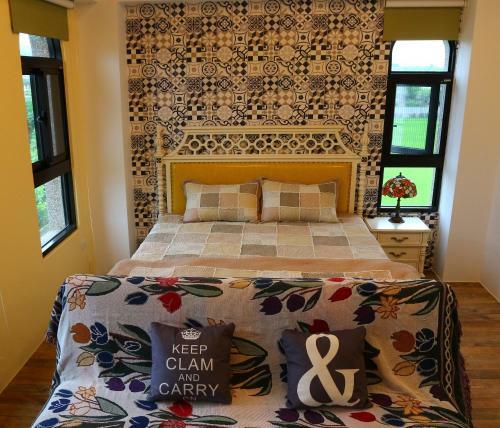 86.88b&b