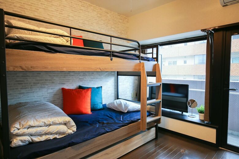 Sumiyoshi Apartment