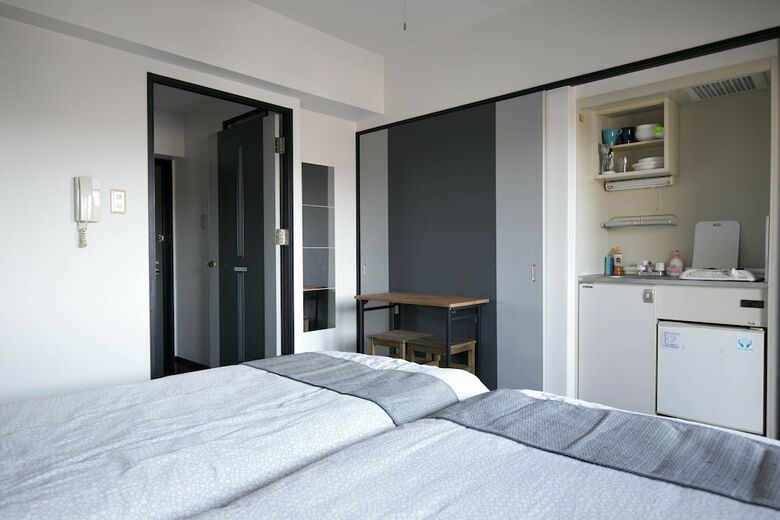 Sumiyoshi Apartment