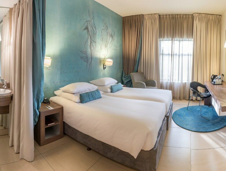 Hotel Peermont Metcourt At Emperors Palace