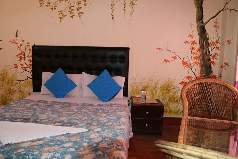 Hotel Happy Home