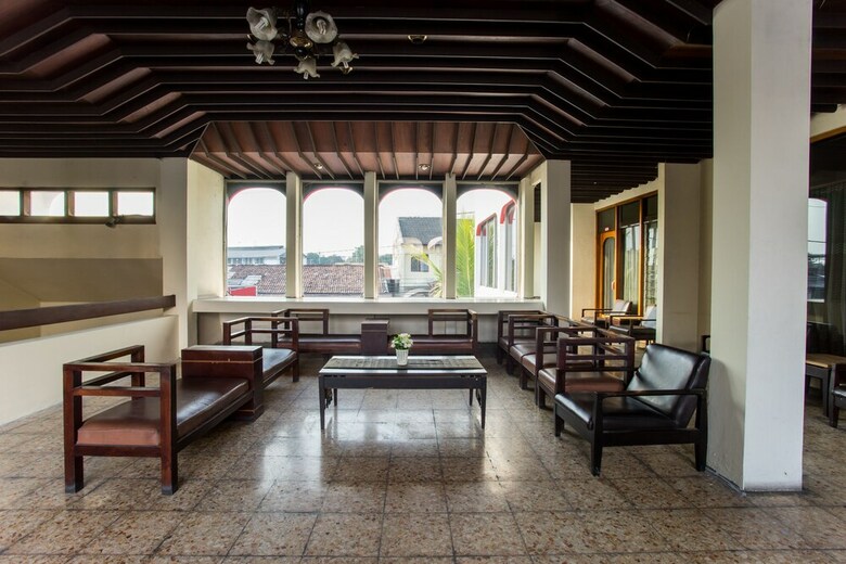 Oyo 1238 Hotel Perdana