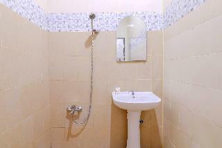 Hostal Oyo 1193 Asri House