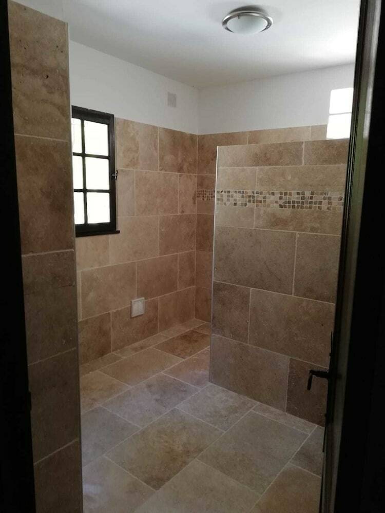 Villa La Pin�de