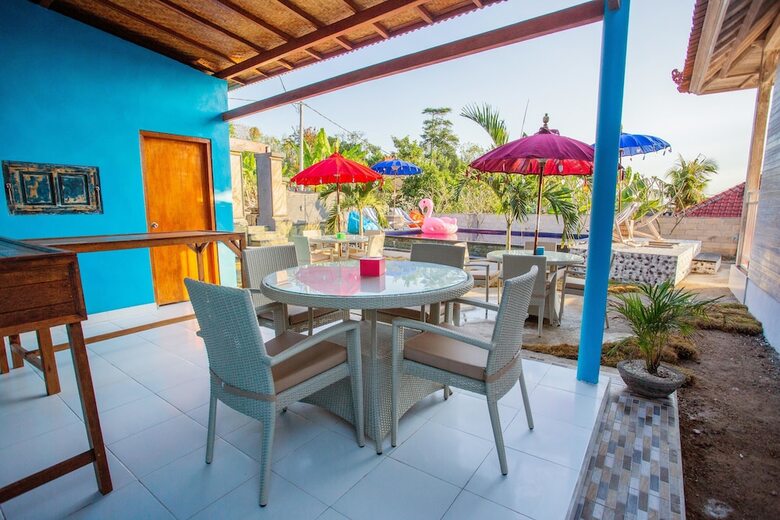 Hostal Candy Bed & Breakfast